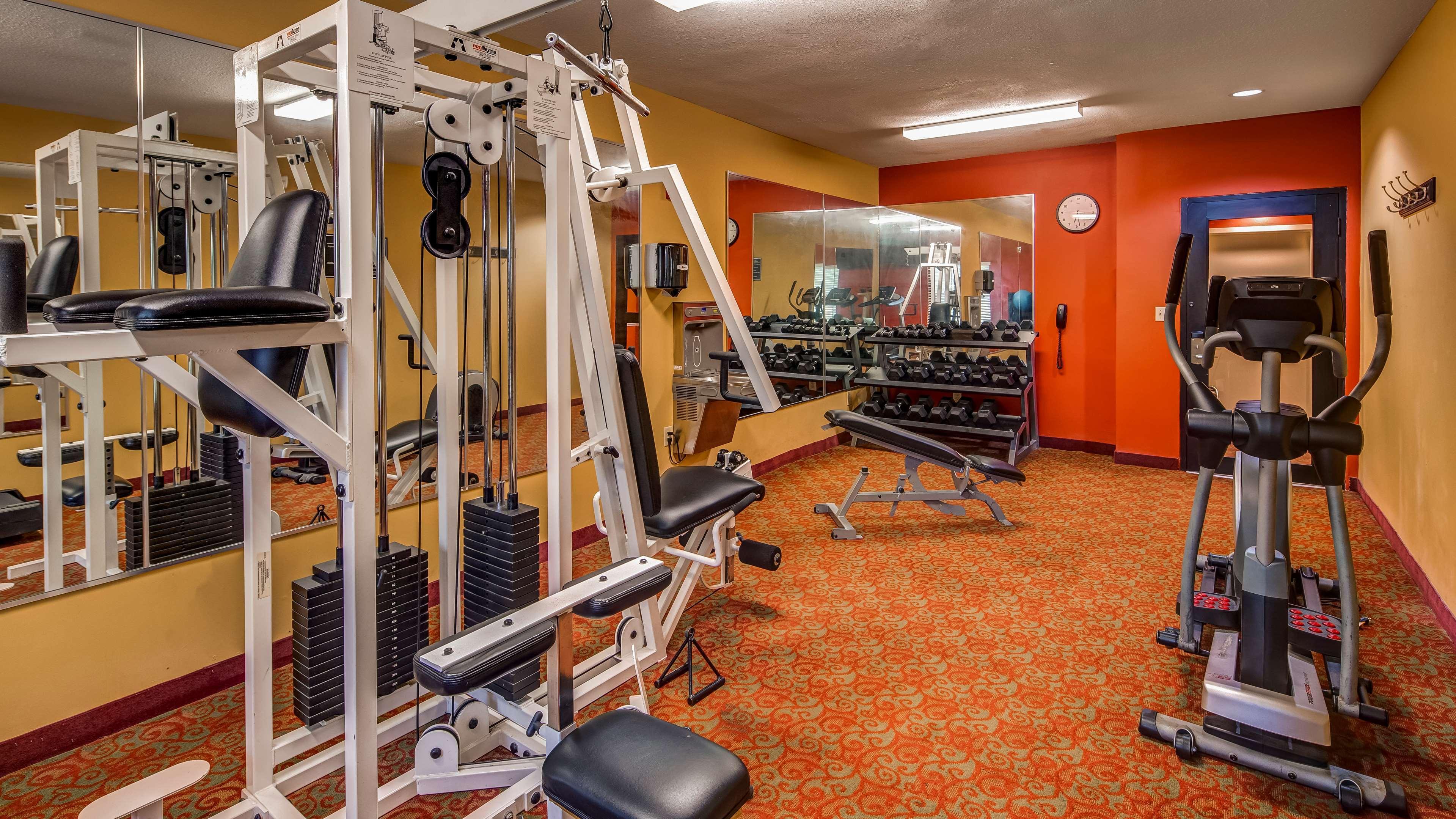 Best Western Plus Kingston Hotel And Conference Center Экстерьер фото