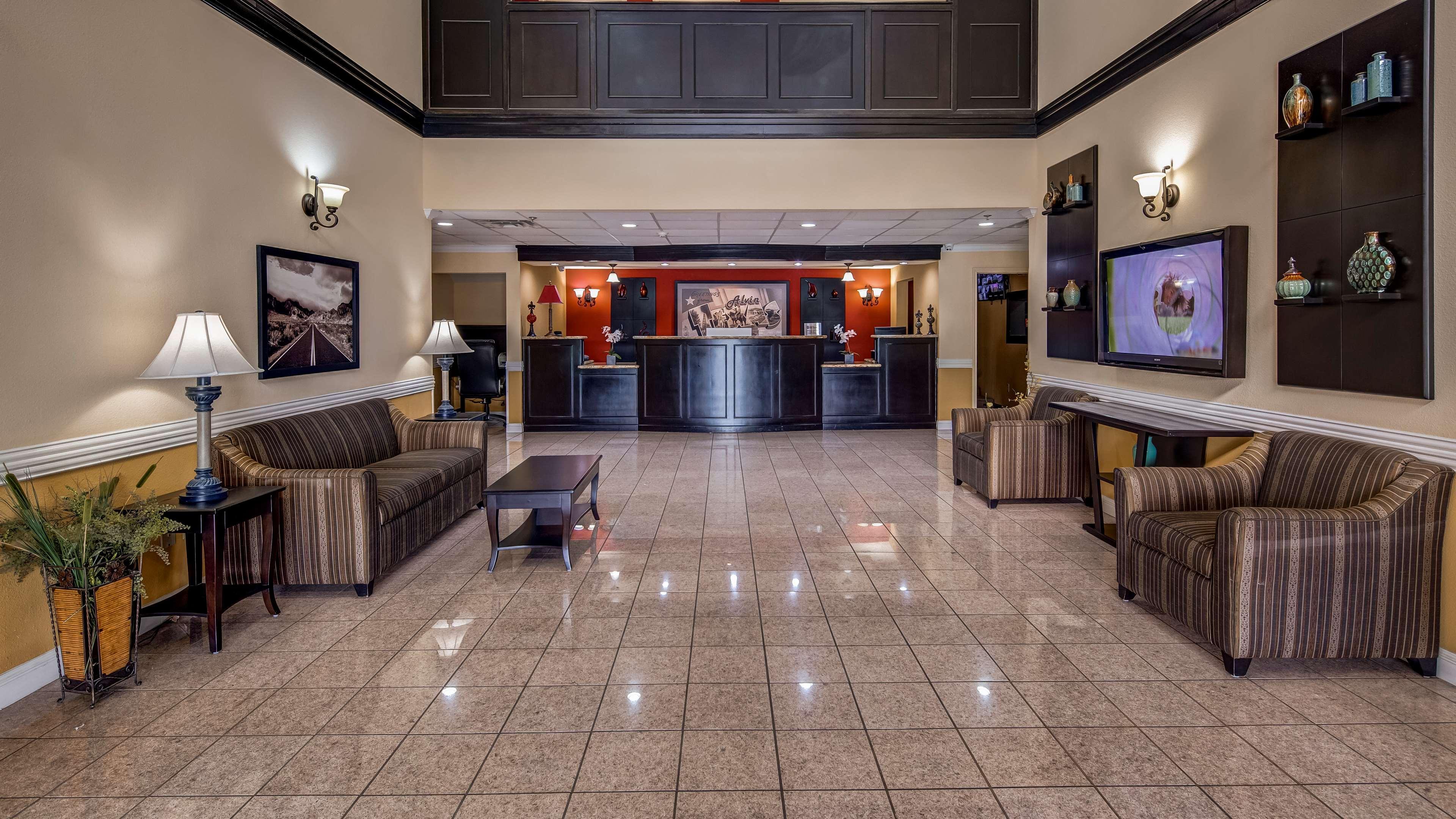 Best Western Plus Kingston Hotel And Conference Center Экстерьер фото